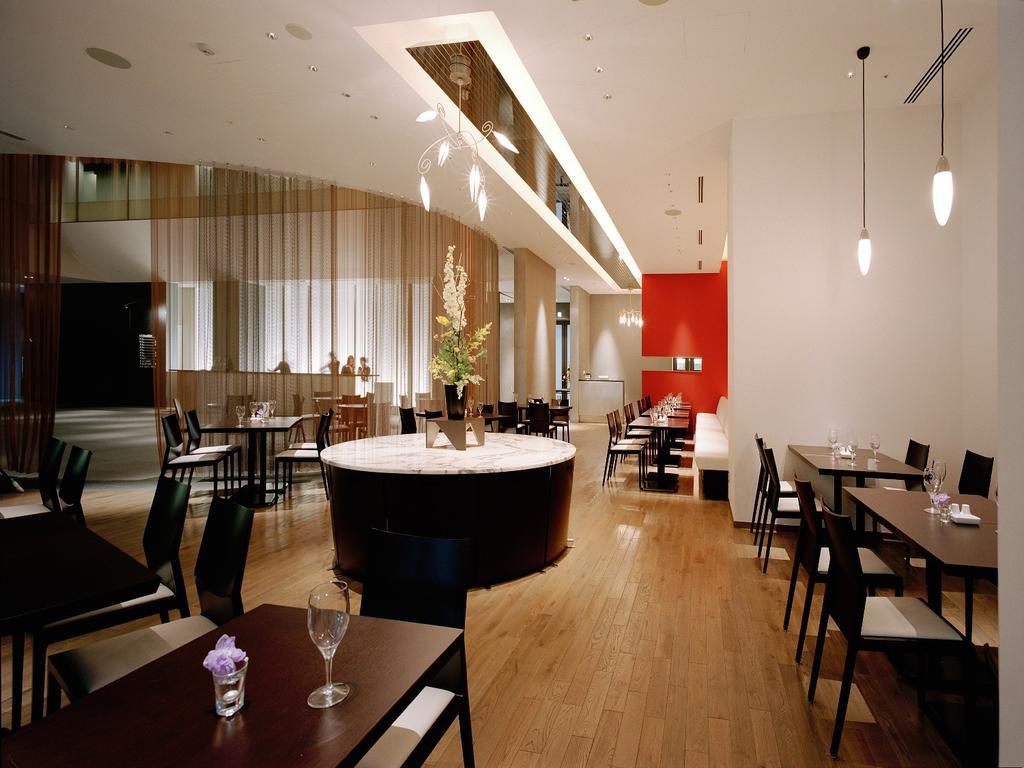 Hotel Leopalace Hakata Fukuoka  Buitenkant foto