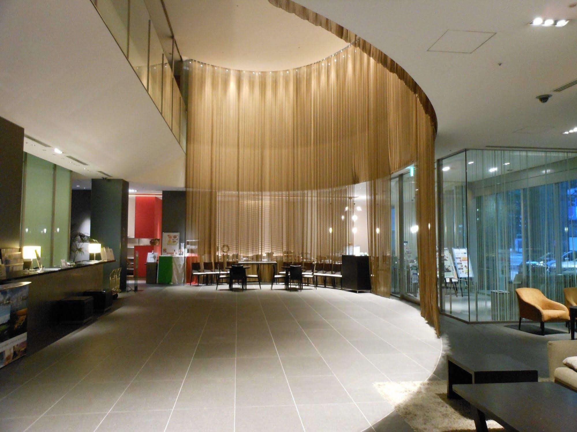 Hotel Leopalace Hakata Fukuoka  Buitenkant foto